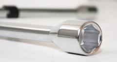 Krížový kľúč na matice / skrutky kolies FIXMAN B1051