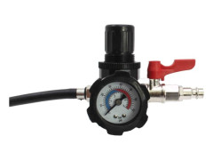 Prístroj na skúšanie tesnosti systémov preplňovania a sania HU12012 (2)